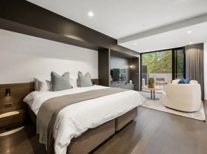 Stylish Studio in Braddon With Communal Area