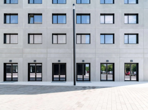 Vienna House Ernst Leitz Wetzlar