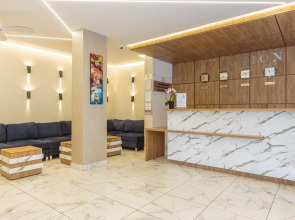 Apart Hotel Tarsis Club
