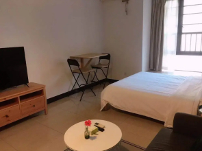 Guangzhou Easy Apartment