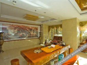 Yun He Business Hotel(昆明云禾商务酒店)