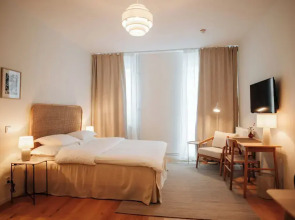 The Lab Hotel