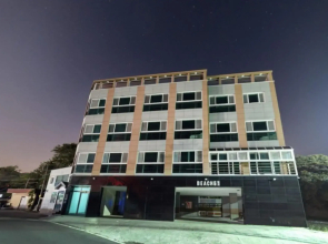 Pohang Beach63 Spa Pension