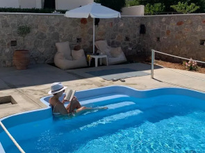 Koukounari Apartments Agistri