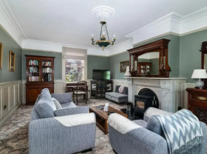 Riverdale House B&B