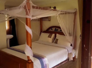 Hippo Safaris Resort
