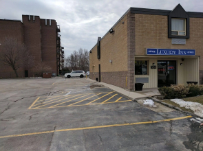 Luxury Inn