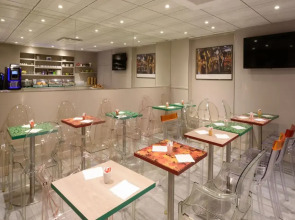 Hotel Les Jardins de Montmartre