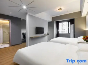 Huano Movie Homestay