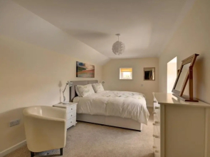 Holiday Home Trinity Close