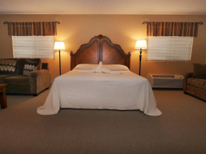 Yerington Inn