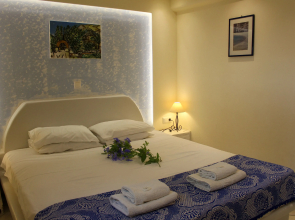 Sea View Apartments & Studios