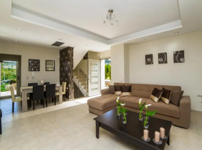 Aroma Villas