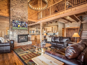Tanglewood Mountain Lodge 8 Bedrooms 5 Bathrooms Home
