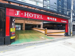 FromH J Hotel Osan
