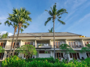 Ariana Beach Resort Amed - Bali