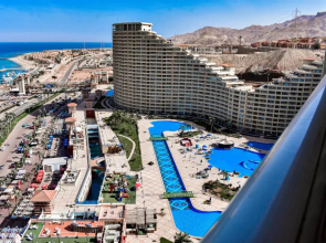 Porto Sokhna Pyramids Apartments Sea view by HTT Families Only شقق بورتو السخنه بيراميدز للعائلات فقط