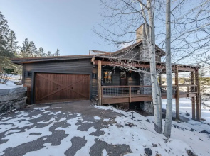 Wilderness Club Lakefront Lodge