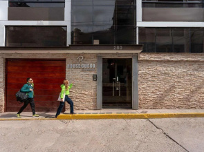 RHOUSE Cusco