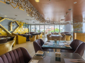 Fashion Hotel Legian