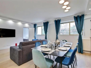 Trocadero/ Eiffel Tower - 3 Bedrooms- All New!