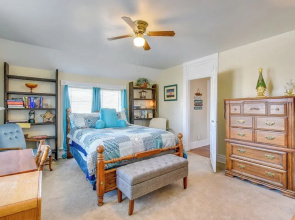 Lake Michigan Vacation Rental: 1 Block to Marina!