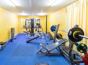 Отель Crystal Plaza