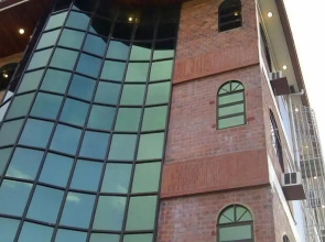 Hotel Paramuru