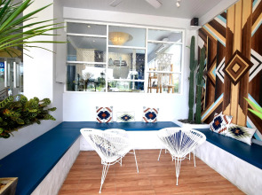 Chill House @ Nai Yang Beach