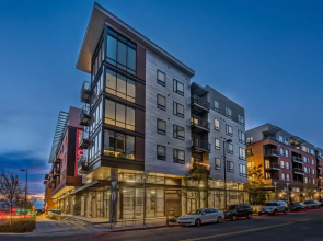 Riverside Suites