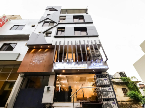 OYO 60873 Hotel Krishna Royal Residency