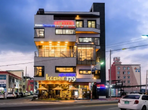 Wando Hotel Corner Residence