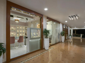 Radisson Blu Resort Goa Cavelossim Beach