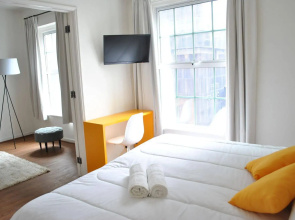 CLH Suites Santiago