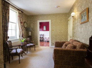 Knockinaam Lodge