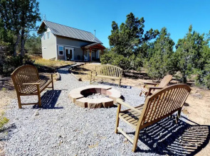 The Cedars Country Cottage