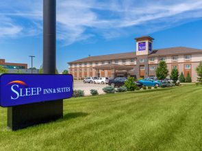 Sleep Inn & Suites Bismarck I-94