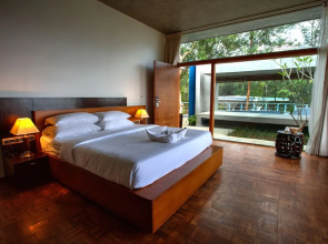 Java Rain Resorts