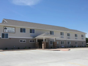 Green Acres Hotel