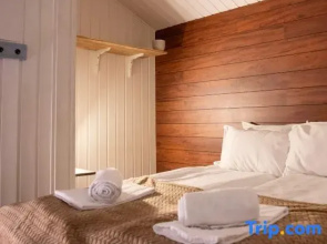 Spacious 3 bedroom with view