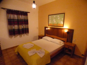 Eleni Apartments