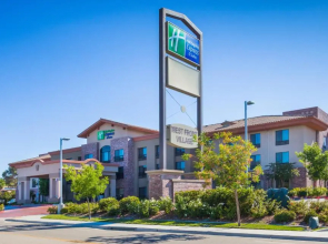 Holiday Inn Express Hotel & Suites Atascadero by IHG