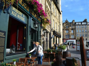 Royal Mile Elegance - Space & Luxury