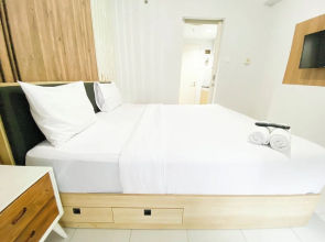 Homey 1Br Without Living Room At Amartha View Apartment