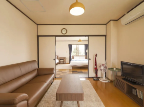Maru House