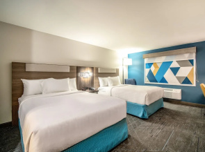 Holiday Inn Express & Suites Phoenix - Mesa West