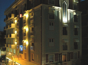 Hotel Augustus