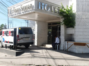 VF Four Season Hotel