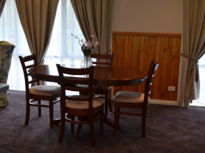 Twin Springs Bed & Breakfast