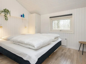 8 Person Holiday Home in Ansager